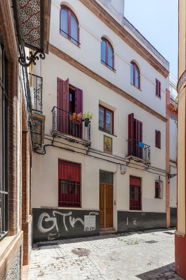 Pasaje Amores Iz. - Tranquilidad Y Vida Cultural En Centro Sevilla 4Px Luaran gambar